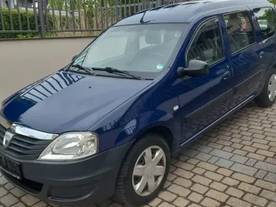 Gebraucht Dacia Logan MCV Ambiance 75 PS (55 kW) 2009 Blau Kombi