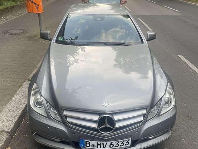 Mercedes E220