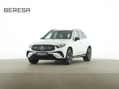 Gebraucht Mercedes GLC220 AMG 197 PS (144 kW) 2026 Weiß SUV