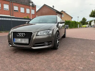 Gebraucht Audi A3 S-Line 105 PS (77 kW) 2011 Braun Kleinwagen
