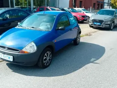 Używany Ford Ka Basis 60 KM (44 kW) 1998 Niebieski Hatchback