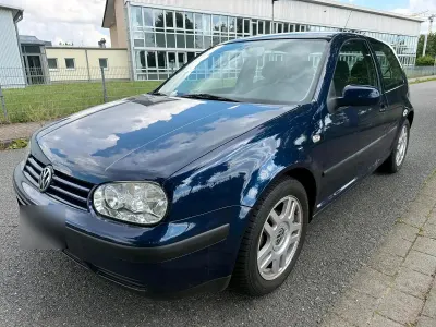 Gebraucht VW Golf IV 75 PS (55 kW) 2000 Blau Limousine