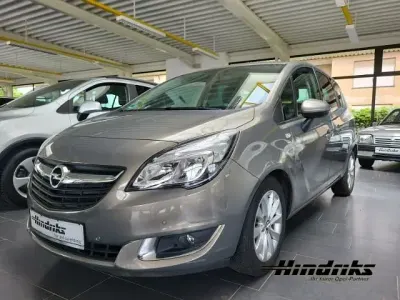 Gebraucht Opel Meriva drive 120 PS (88 kW) 2016 Braun Van / Kleinbus