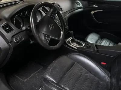 Gebraucht Opel Insignia 160 PS (117 kW) 2009 Blau Kombi