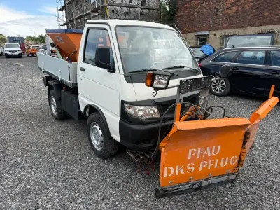 Gebraucht Piaggio Porter 82 PS (60 kW) 2011 Weiß