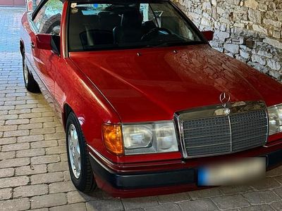 Gebraucht Mercedes E300 220 PS (161 kW) 1992 Rot Cabrio