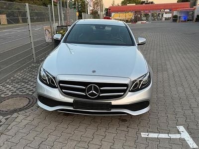 Mercedes E300