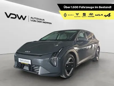Neu Kia EV4 Earth 150 kW (204 PS) 2026 Grau Limousine