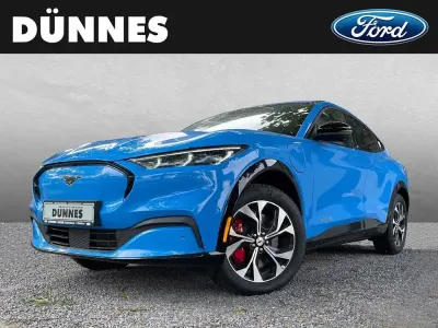 Usata Ford Mustang Mach-E 197 kW (269 CV) 2022 Blu SUV