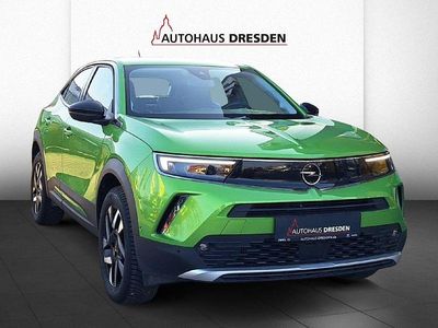 Matcha green (metallic) Gebraucht 2023 Opel Mokka Elegance SUV | 17.990 € (Superpreis)