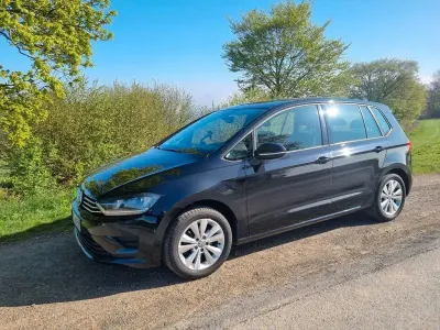 Gebraucht VW Golf Sportsvan LOUNGE 110 PS (80 kW) 2015 Schwarz Van / Kleinbus