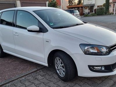 Usata VW Polo Life 60 CV (44 kW) 2013 Bianco Utilitaria