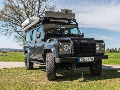 Second-hand Land Rover Defender SE 122 CP (89 kW) 2004 Negru Break