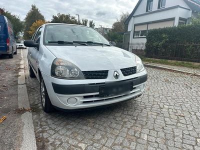 Renault Clio II