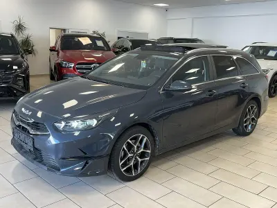 Gebraucht Kia Ceed Platinum 160 PS (117 kW) 2023 Grau Kleinwagen