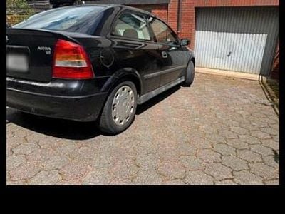 Gebraucht Opel Astra 77 PS (56 kW) 2002 Schwarz Kleinwagen