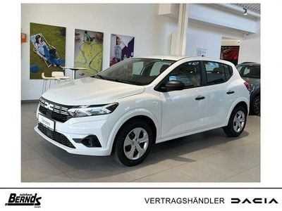 Second-hand Dacia Sandero Essentiel 67 CP (49 kW) 2024 Alb Hatchback