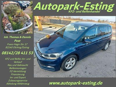 Blau Gebraucht 2017 VW Touran Comfortline Van / Kleinbus | 12.980 € (Superpreis)