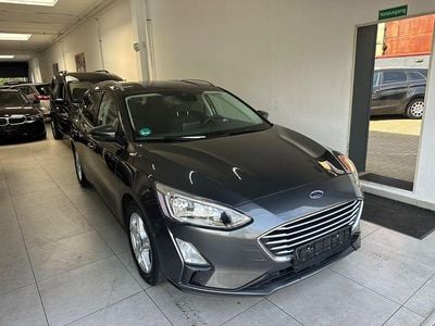 Usata Ford Focus Cool & Connect 125 CV (91 kW) 2019 Grigio Berlina