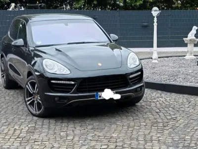 Gebraucht Porsche Cayenne Turbo 500 PS (367 kW) 2011 Schwarz SUV