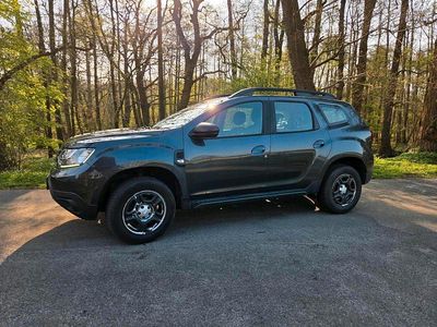 Second-hand Dacia Duster 114 CP (83 kW) 2018 Gri SUV