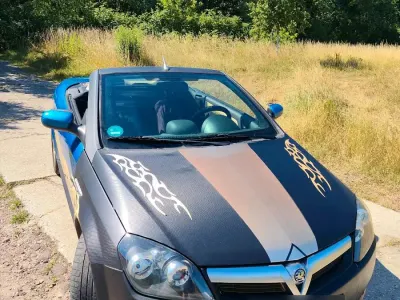 Gebraucht Opel Tigra 90 PS (66 kW) 2004 Andere farben Cabrio