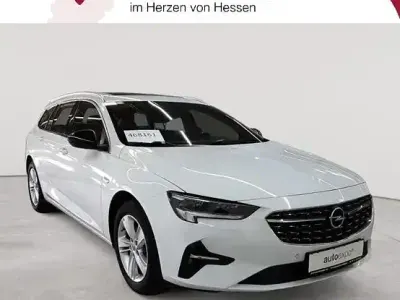 Gebraucht Opel Insignia Business 174 PS (127 kW) 2022 Jade weiß Kombi