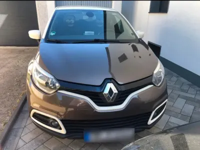 Gebraucht Renault Captur 90 PS (66 kW) 2015 Andere farben SUV