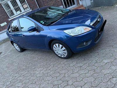 Gebraucht Ford Focus 101 PS (74 kW) 2008 Blau Limousine