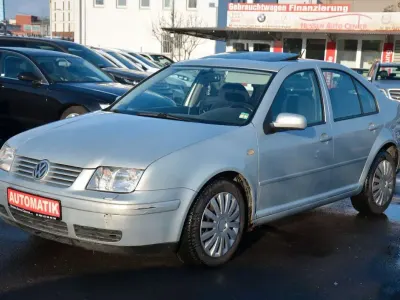Brugt VW Bora Comfortline 90 HK (66 kW) 1999 Sølv Sedan