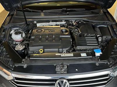 Gebraucht VW Passat Highline 190 PS (139 kW) 2017 Kombi