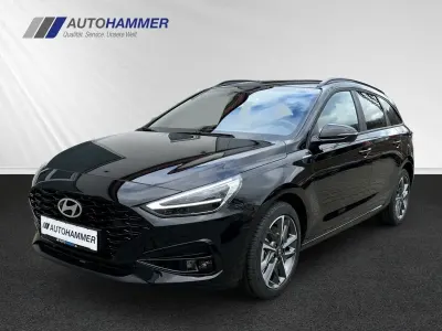 Gebraucht Hyundai i30 Advantage 140 PS (102 kW) 2025 Schwarz Kombi