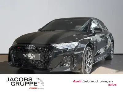 Gebraucht Audi RS3 Ambiente 294 PS (216 kW) 2026 Schwarz Limousine