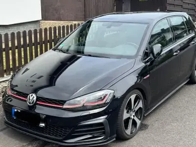 Używany VW Golf VII GTI 230 KM (169 kW) 2017 Czarny Sedan/Limuzyna