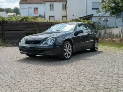Gebraucht Mercedes CLC230 192 PS (141 kW) 2003 Schwarz Coupé