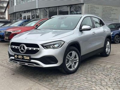 Silber Gebraucht 2022 Mercedes GLA200 SUV | 33.999 € (Guter Preis)