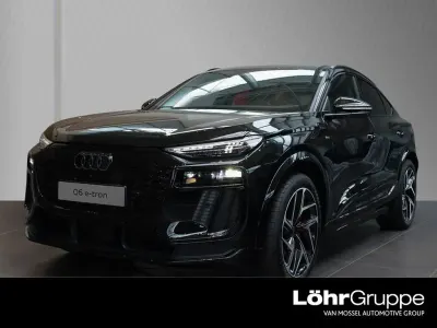 Neu Audi Q6 Sportback e-tron Sport 314 kW (428 PS) 2026 Schwarz SUV