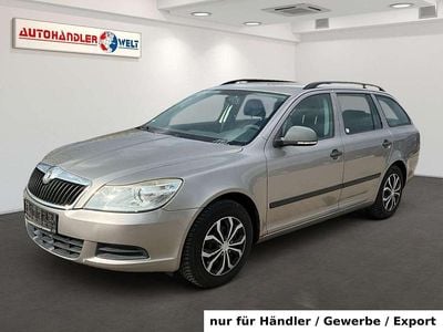 Gebraucht Skoda Octavia Ambiente 122 PS (89 kW) 2009 Gold Kombi