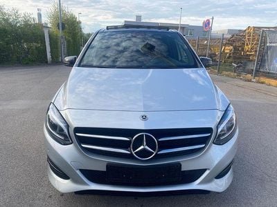 Usata Mercedes B200 Edition 136 CV (100 kW) 2018 Argento Monovolume