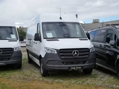 Gebraucht Mercedes Sprinter 170 PS (125 kW) 2025 Arktikweiß Van