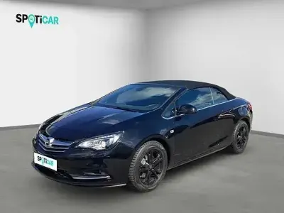 Gebraucht Opel Cascada Innovation 170 PS (125 kW) 2017 Onyx schwarz Cabrio