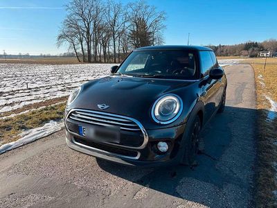 Gebraucht Mini Cooper 136 PS (100 kW) 2014 Schwarz Kleinwagen
