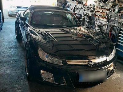 Usata Opel GT 300 CV (220 kW) 2008 Nero Cabrio