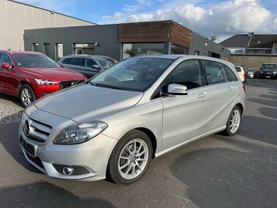 Mercedes B180