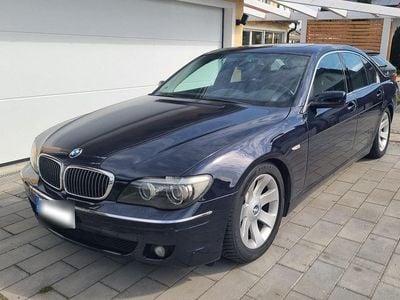 Gebraucht BMW 740 306 PS (225 kW) 2006 Blau Limousine
