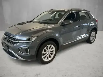 Gebraucht VW T-Roc Style 150 PS (110 kW) 2023 Indiumgrau metallic SUV