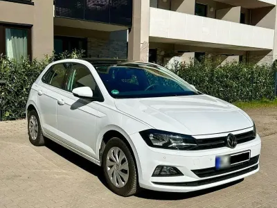 Gebraucht VW Polo Comfortline 116 PS (85 kW) 2019 Weiß Kleinwagen