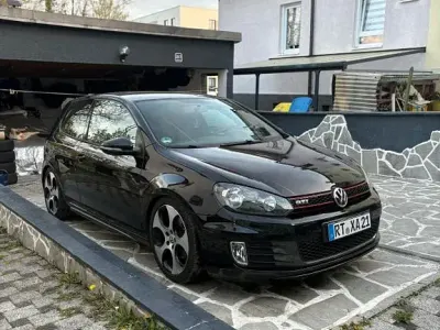 Gebraucht VW Golf VI GTI 211 PS (155 kW) 2011 Schwarz Kleinwagen