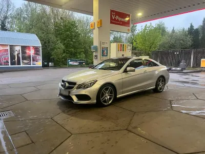 Gebraucht Mercedes E250 AMG 211 PS (155 kW) 2015 Silber Coupé