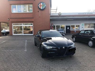 Gebraucht Alfa Romeo Giulia Sprint 200 PS (147 kW) 2020 Schwarz Limousine